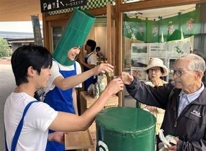 九産大生が長崎・東彼杵町の魅力発信　福岡市東区のアンテナショップで10月18日まで
