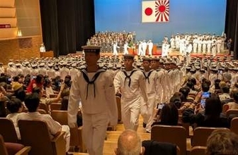 ［長崎県］自衛官へ425人決意新た　佐世保教育隊修業式