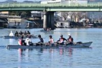 ［大分県］普段の夜明ダム工事で使えず　高校生、三隈川でボート練習　日田高、日田三隈高　「競技知ってもらう契機に」