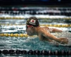 ダウン症スイマー石橋湖巴さん、世界大会出場を北九州市長に報告