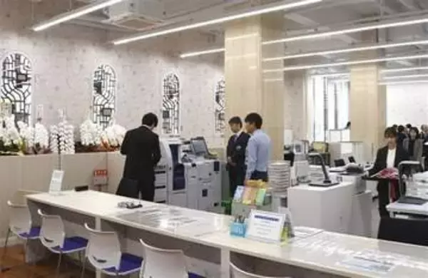 ［佐賀県］佐賀共栄銀本店が新装開業　自然光取り入れ　開放感を重視