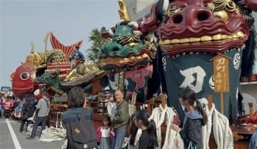 【写真グラフ】秋晴れ、かけ声、人の波　佐賀の唐津くんち3日間を振り返る
