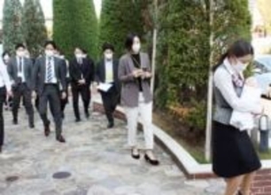 ［熊本県］「赤ちゃんポスト」検討の大阪・泉佐野市　「匿名性、相談体制も課題」　先進地の慈恵病院など視察