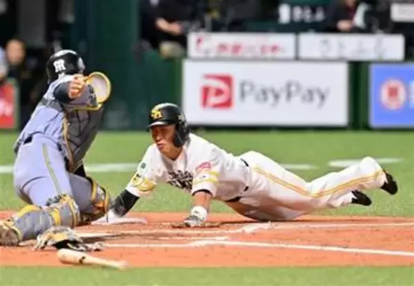 ソフトバンクホークス野村、激走で決勝ホーム　牧原大が勝ち越し打、チームは5連勝