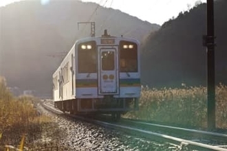 「おれんじ鉄道」みなし上下分離導入へ　26年度から、国が計画認定