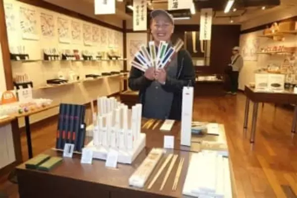 熊本市・下通アーケードに竹箸の期間限定店オープン