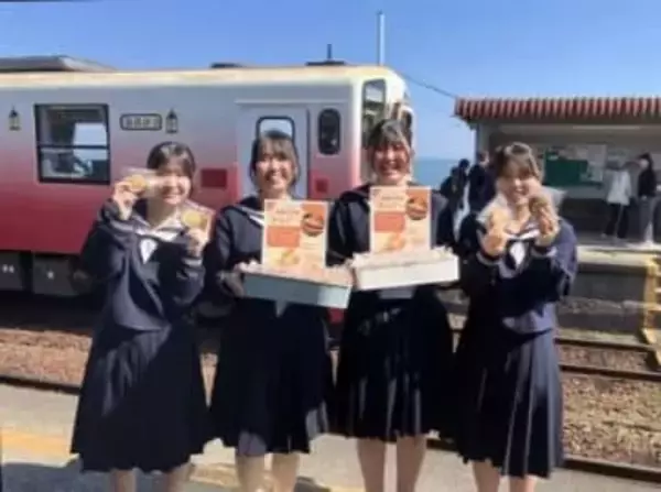 赤字ローカル線をスイーツで応援　長崎・島原商高生がどら焼き開発、駅で販売