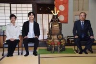 ［大分県］「豊臣兄弟」ロマン感じて　弟・秀長の具足　日田・草野本家で29日から公開　俳優の結木滉星さんら鼎談　「歴史、現代に伝えている」