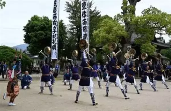 船底神社で勇壮な舞　「宿の鉦浮立」を奉納　佐賀・鳥栖市