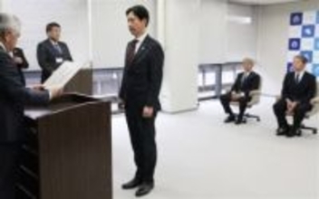 ［大分県］「日本の大きな転機」　自民3人が意気込み　大分1～3区、当選証書付与