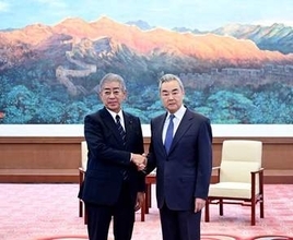 岩屋氏、連日中国指導部と会談　中国副首相ら首相発言の是正求める