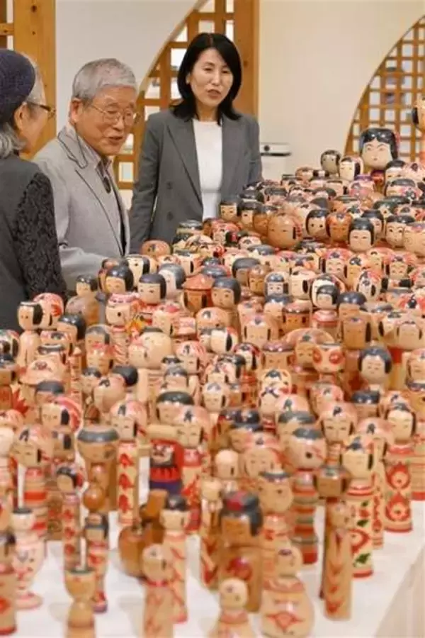［大分県］333体の「こけし」魅了　玖珠町、久留島武彦記念館
