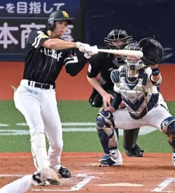 ソフトバンクホークス小久保采配が大当たり　昇格即先発の笹川同点打　代打中村晃が八回に決勝打