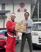 ［福岡県］佐賀関など被災地へ贈り物を　県内企業からサンタがお菓子調達