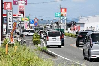 【熊本震度7】ガソリンスタンド8割超営業可能に　木原官房長官「燃料供給に万全」