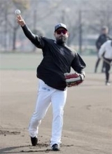 【春季キャンプ】ソフトバンクホークスのオスナ「自分がクローザー」　昨季最多セーブ杉山と競争へ