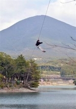 ［長崎県］新緑の野岳湖をひとっ飛び　大村市に新アトラクション