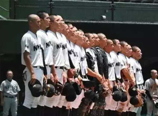 長崎日大「聖地で校歌を」　16年ぶり夏の甲子園あす初戦　守備でリズム、先制狙う　夢の大舞台へ長崎日大　監督と選手紹介