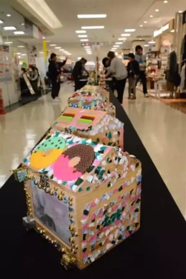 福岡・嘉穂特別支援学校　個性光る157人のアート展、飯塚で1月19日まで