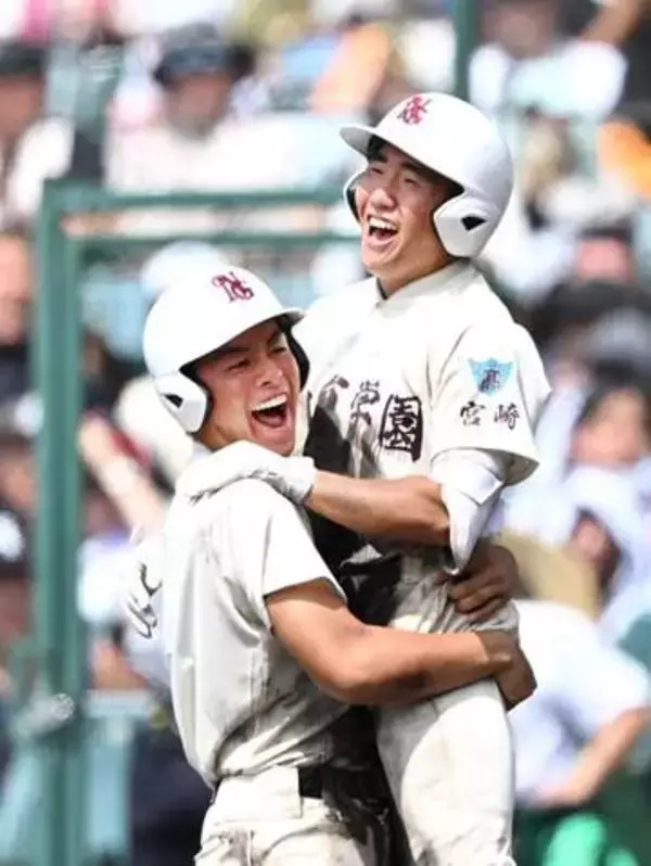 【高校野球選手権】日南学園が劇的サヨナラ、九回2死から3連打で明徳義塾下す
