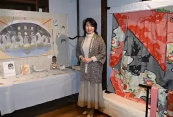 福岡・直方市で「蚕と絹の魅力魅せられて」グループ展　反物やアート作品展示