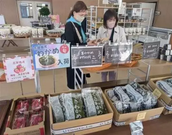 福岡市・志賀島の特産品直売エリア再開　内装一新、新商品も