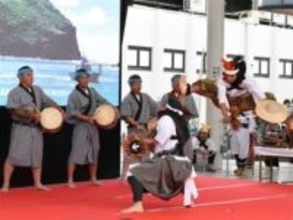 ［佐賀県］与那国町が催し　佐賀駅前で交流　有事の避難先が縁