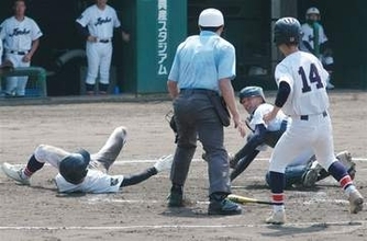 高校野球大分大会　藤蔭コールドで8強　津久見は延長戦を制す（7月16日の試合結果）