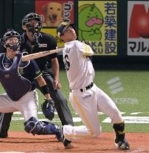 ソフトバンクホークス高橋が逆転サヨナラ2ラン　ドラ5ルーキー「最高のアピールになったかな」