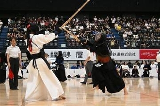 ［大分県］玉竜旗高校剣道大会　大分鶴崎など4回戦へ　女子　日田は3回戦で敗退