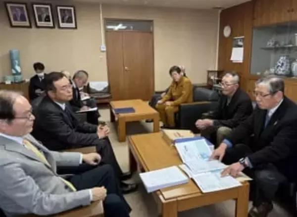 ［佐賀県］産廃処分場計画　反対住民と面会　伊万里市長