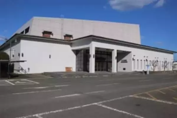 福岡・うきは市文化会館、タカトリグループHDが命名権　5年間で総額1100万円