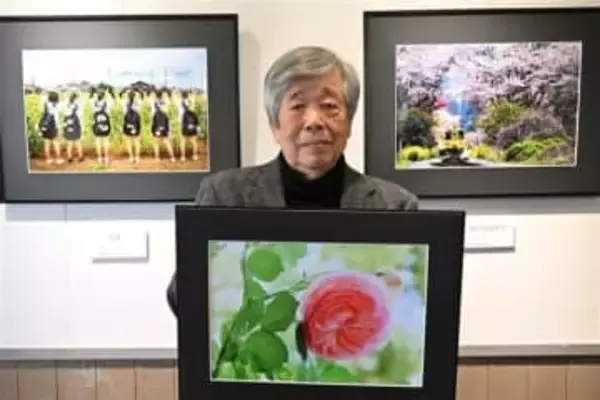 ［佐賀県］四季の花々　多彩に活写　みやき町　喜寿の岡さんが写真展