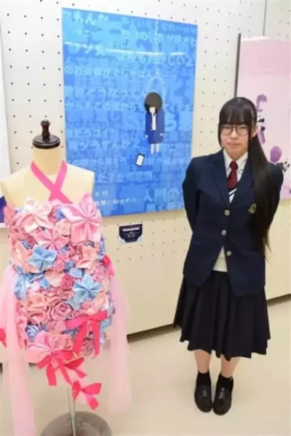 長崎の波佐見高生が卒業制作展　1月11日まで、陶芸など15人の160点