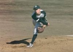 福岡六大学野球の春季リーグ　九産大が単独首位守り、優勝へ王手