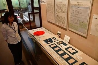 戦地の手紙書け、なかった思い　佐賀・小城出身青年兵の10点　市歴史資料館で企画展　家族気遣い「元気で軍務」…次第に遺書の様相