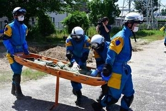 ［佐賀県］県警が災害警備訓練　救助手順など再確認　梅雨入り前に佐賀市で