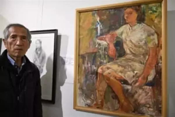 佐賀・みやき町で77歳画家が個展「劣等生だった人間の現在を見てほしい」