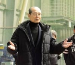 王会長が筑後キャンプ視察「自分からアピールを」