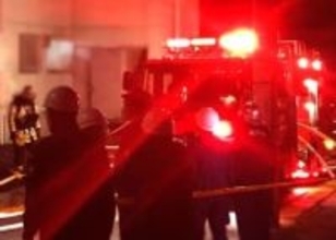 佐賀市の給食センターで火災　揚げパン調理中に出火、2月26～27日は代替給食