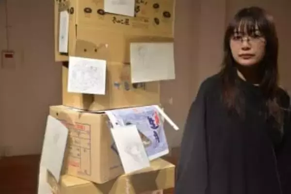 ［長崎県］「一目ぼれ」平戸描く70点　イラストレーター・田中かえさん個展　少女と海の生き物で表現