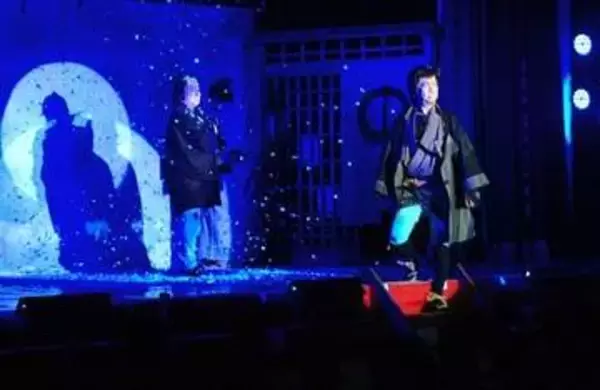 ［大分県］天ケ瀬座　新旧座長が熱演　地元有志500人魅了　芝居小屋時代から60周年