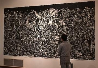 陶芸と絵画交わる世界　地元出身篠﨑さん、柴田さん若手2人展　福岡・直方谷尾美術館