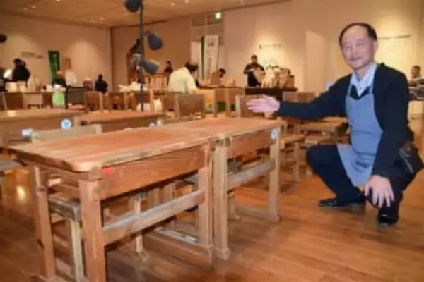 小中学校の中古机と椅子　大分・日田家具工業会がリサイクル販売