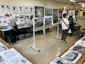 福岡市で21日まで「すのこ写真展」　福岡大空襲関連の写真や記事など70点