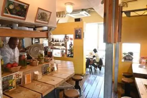 福岡・天神西通りの「ツナパハ」が4月26日閉店　九州のスリランカカレーの草分け、ソラリアステージの2号店は継続