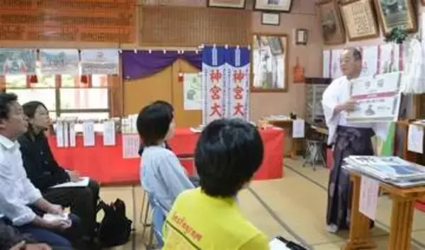 今福神社の早田宮司が地域おこし隊員に歴史講話　長崎・松浦市