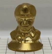 往年の土産物・石炭人形　精緻に縮小再現　福岡・大牟田市の有明高専、1インチ四方の金属加工で全国V　「技術力磨く大事さ学べた」