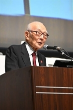 核のタブーもう一度広げる　長崎市で被団協・田中熙巳さんが講演