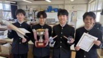［長崎県］長崎西「宇宙甲子園」で頂点　「缶サット部門」探査機で観測、データ収集　11月に世界大会「技術力を示したい」